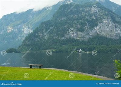 天剑诀H5网游推广渠道及网站设计策略